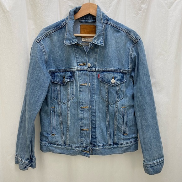 Levi's Jackets & Blazers - Levi’s Distressed Trucker Jean Jacket